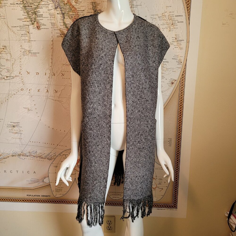 Michael Stars textured black long sweater vest front opening fringe boho edgy M